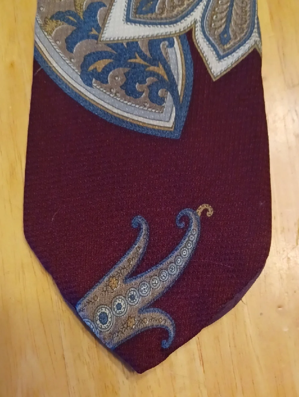 Geoffrey Beene Set Of 2 100% Silk Neck Ties